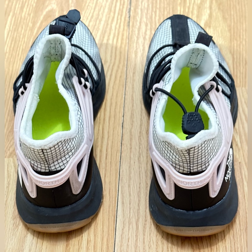 The North Face Trail Running / Outdoor Sneakers. Never worn.NWOT. Fast 📦 - Picture 9 of 15